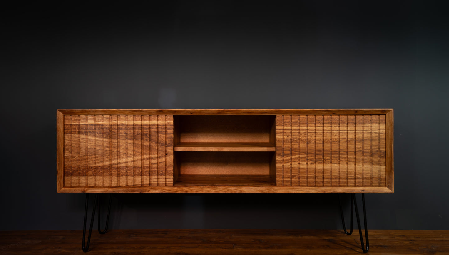 Kommode 160cm aus massivem Ulmenholz im Mid-Century-Stil